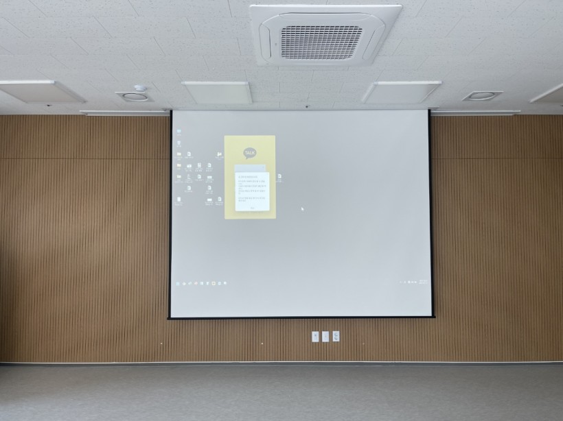 70e12aba69e3e07609fb224d4f86201e_1747706